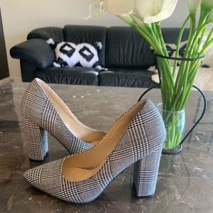 *Final Price* Vintage Retro style block heel